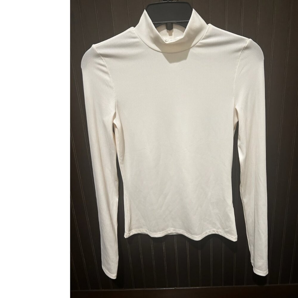 H&M Cream Ribbed Top size XS - Picture 3 of 9